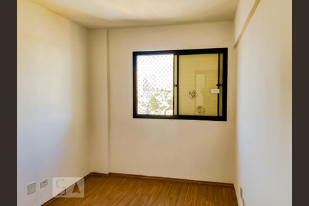 Apartamento à venda com 85m², 3 quartos e 2 vagasQuarto 2