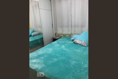 Quarto de apartamento para alugar com 2 quartos, 54m² em Vila Mangalot, São Paulo