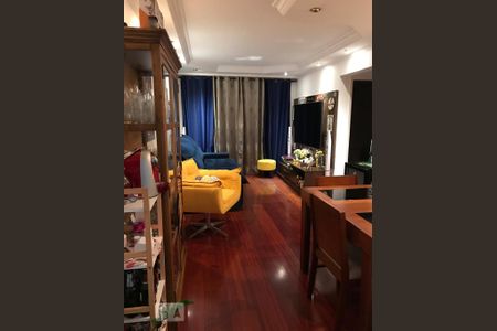 Sala de apartamento para alugar com 2 quartos, 54m² em Vila Mangalot, São Paulo