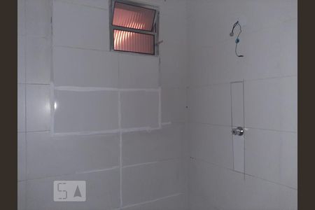 Banheiro de apartamento para alugar com 1 quarto, 55m² em Cangaiba, São Paulo