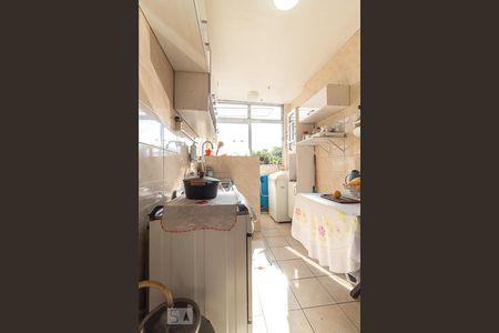 Cozinha de apartamento para alugar com 1 quarto, 38m² em Jardim Itu Sabará, Porto Alegre