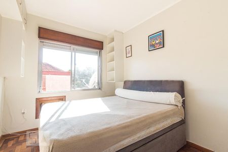 Dormitório de apartamento para alugar com 1 quarto, 38m² em Jardim Itu Sabará, Porto Alegre