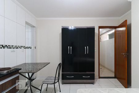 Quarto/Cozinha de kitnet/studio para alugar com 1 quarto, 23m² em Vila São Luís(zona Oeste), São Paulo