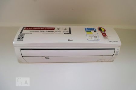 Ar condicionado de kitnet/studio para alugar com 1 quarto, 55m² em Setor Bueno, Goiânia