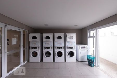 Apartamento para alugar com 59m², 2 quartos e 1 vaga Apartamento para alugar com 59m², 2 quartos e 1 vagaLavanderia