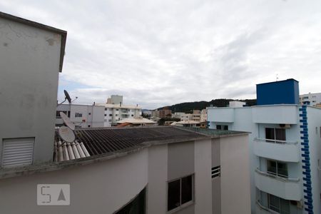 Apartamento para alugar com 100m², 2 quartos e 1 vagaVista da Sacada