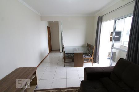 Apartamento para alugar com 100m², 2 quartos e 1 vagaSala