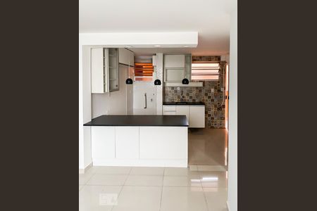 Sala e Cozinha de apartamento à venda com 1 quarto, 37m² em Bela Vista, São Paulo