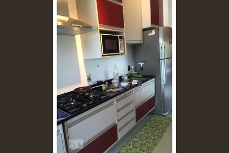 Cozinha de apartamento à venda com 1 quarto, 70m² em Usina Piratininga, São Paulo