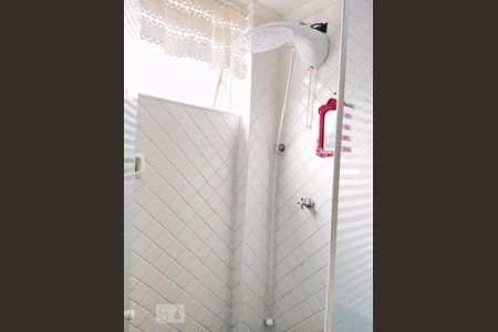 Banheiro de apartamento à venda com 3 quartos, 70m² em Vila Palmeiras, São Paulo