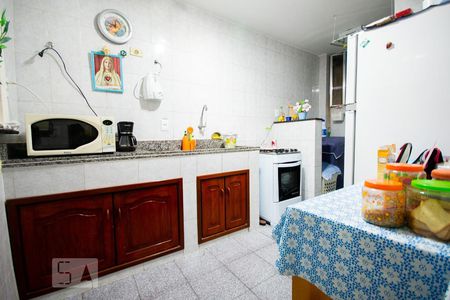Cozinha  de apartamento à venda com 2 quartos, 50m² em Fonseca, Niterói