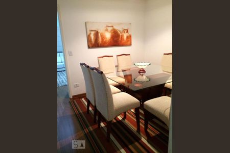 Apartamento à venda com 250m², 4 quartos e 4 vagasSala