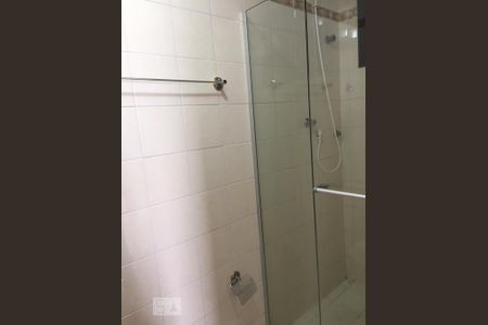 Apartamento para alugar com 68m², 2 quartos e 1 vaga Apartamento para alugar com 68m², 2 quartos e 1 vagaBanheiro do Quarto 1