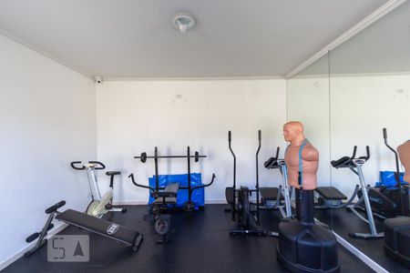 Apartamento à venda com 44m², 2 quartos e 1 vaga Apartamento à venda com 44m², 2 quartos e 1 vagaAcademia