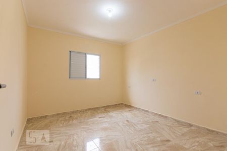 Quarto 2 de casa para alugar com 2 quartos, 120m² em Vila Portuguesa, São Paulo