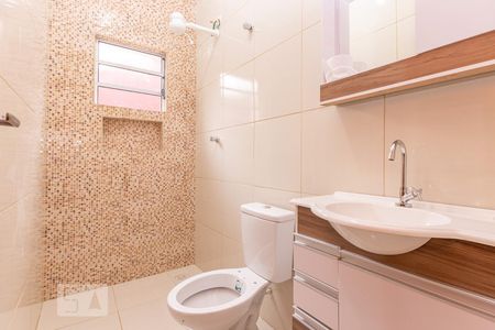 Casa para alugar com 120m², 2 quartos e 1 vagaBanheiro 