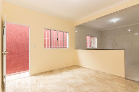 Sala de casa para alugar com 2 quartos, 120m² em Vila Portuguesa, São Paulo