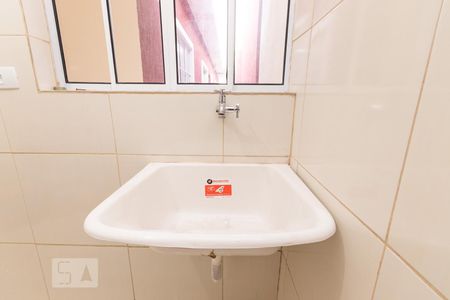 Casa para alugar com 120m², 2 quartos e 1 vagaÁrea de serviço 