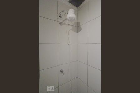 Banheiro de apartamento para alugar com 1 quarto, 40m² em Boqueirão, Curitiba