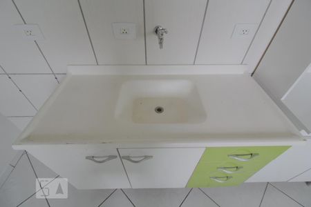 Cozinha de apartamento para alugar com 1 quarto, 40m² em Boqueirão, Curitiba