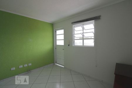 Cozinha de apartamento para alugar com 1 quarto, 40m² em Boqueirão, Curitiba