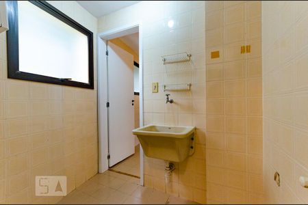 Apartamento para alugar com 99m², 2 quartos e 1 vagaÁrea de Serviço