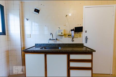 Apartamento para alugar com 99m², 2 quartos e 1 vagaCozinha - Armários