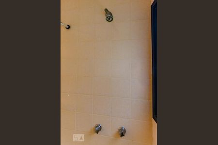 Apartamento para alugar com 99m², 2 quartos e 1 vagaChuveiro