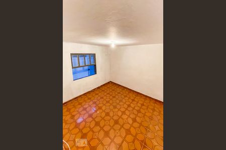 Quarto de casa para alugar com 1 quarto, 40m² em Centro, Diadema