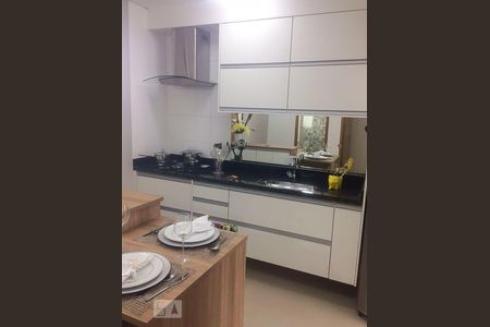 Cozinha de apartamento à venda com 1 quarto, 38m² em Vila Carrão, São Paulo