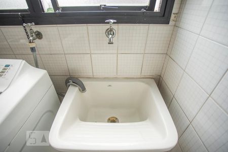 Apartamento à venda com 63m², 2 quartos e 1 vagaDetalhe da Área de Serviço