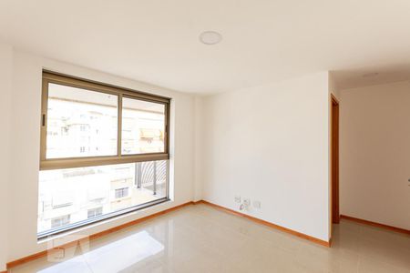 Suite 1 de apartamento para alugar com 2 quartos, 90m² em Icaraí, Niterói