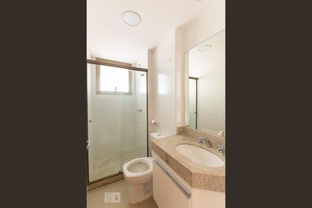 Banheiro da Suíte1 de apartamento para alugar com 2 quartos, 90m² em Icaraí, Niterói