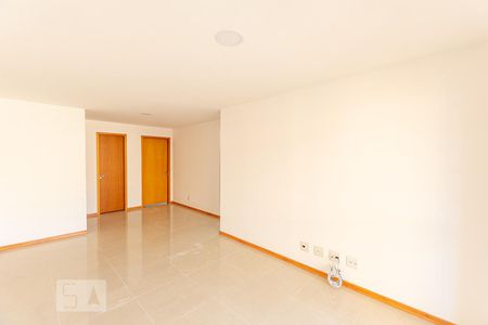 Sala de apartamento para alugar com 2 quartos, 90m² em Icaraí, Niterói
