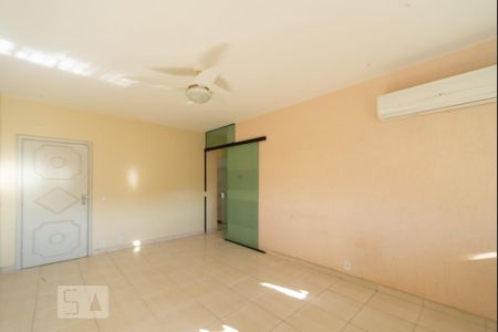 Sala de apartamento para alugar com 3 quartos, 90m² em Asa Norte, Brasília