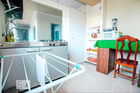 Casa à venda com 240m², 3 quartos e 1 vaga Casa à venda com 240m², 3 quartos e 1 vagaÁrea de Serviço