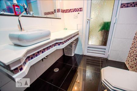 Lavabo de casa à venda com 3 quartos, 240m² em Bom Retiro, São Paulo