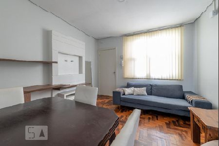 Sala de apartamento para alugar com 1 quarto, 55m² em Higienópolis, Porto Alegre