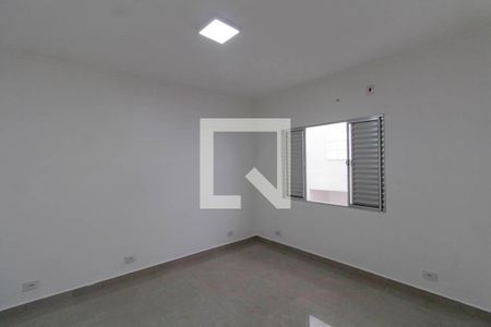 Quarto de casa para alugar com 1 quarto, 60m² em Vila Ponte Rasa, São Paulo