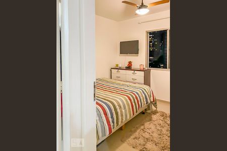 Quarto  de apartamento para alugar com 1 quarto, 60m² em Indianópolis, São Paulo