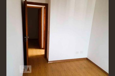 Dormitório 2 de apartamento para alugar com 3 quartos, 64m² em Baeta Neves, São Bernardo do Campo