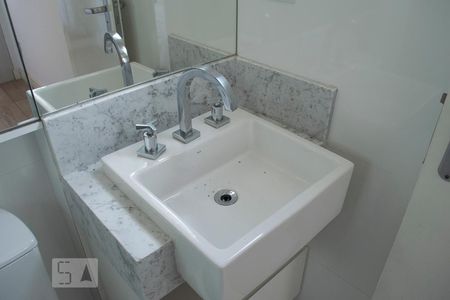 Apartamento à venda com 89m², 3 quartos e 1 vagaBANHEIRO QUARTO 2