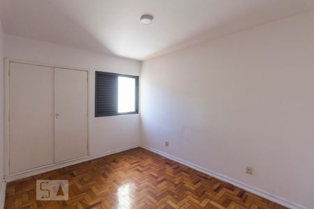 Apartamento à venda com 82m², 2 quartos e 1 vagaQuarto 2