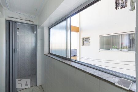 Apartamento à venda com 82m², 2 quartos e 1 vagaÁrea de Serviço