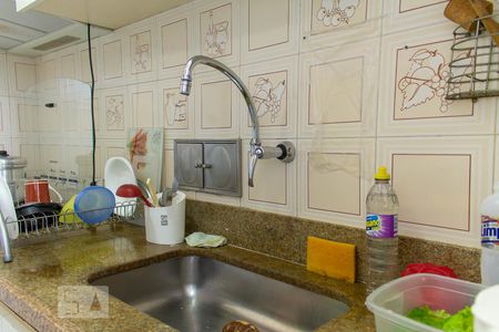 Apartamento à venda com 72m², 3 quartos e 1 vaga Apartamento à venda com 72m², 3 quartos e 1 vagaCozinha