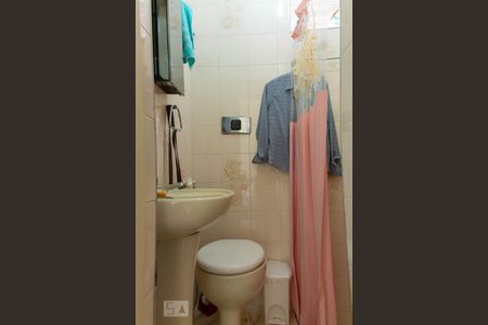 Apartamento à venda com 72m², 3 quartos e 1 vaga Apartamento à venda com 72m², 3 quartos e 1 vagaBanheiro da Suíte