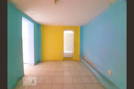 Sala de casa para alugar com 2 quartos, 50m² em Piedade, Rio de Janeiro