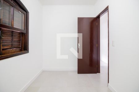 Casa à venda com 151m², 3 quartos e 2 vagas Casa à venda com 151m², 3 quartos e 2 vagasQuarto 2