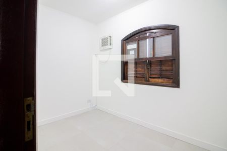 Casa à venda com 151m², 3 quartos e 2 vagas Casa à venda com 151m², 3 quartos e 2 vagasQuarto 2