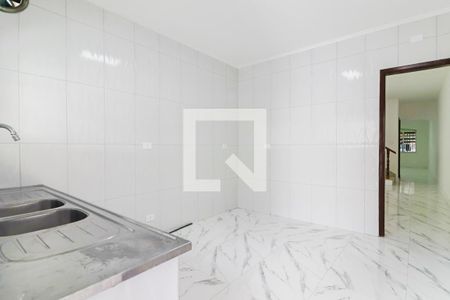 Casa à venda com 151m², 3 quartos e 2 vagas Casa à venda com 151m², 3 quartos e 2 vagasCozinha